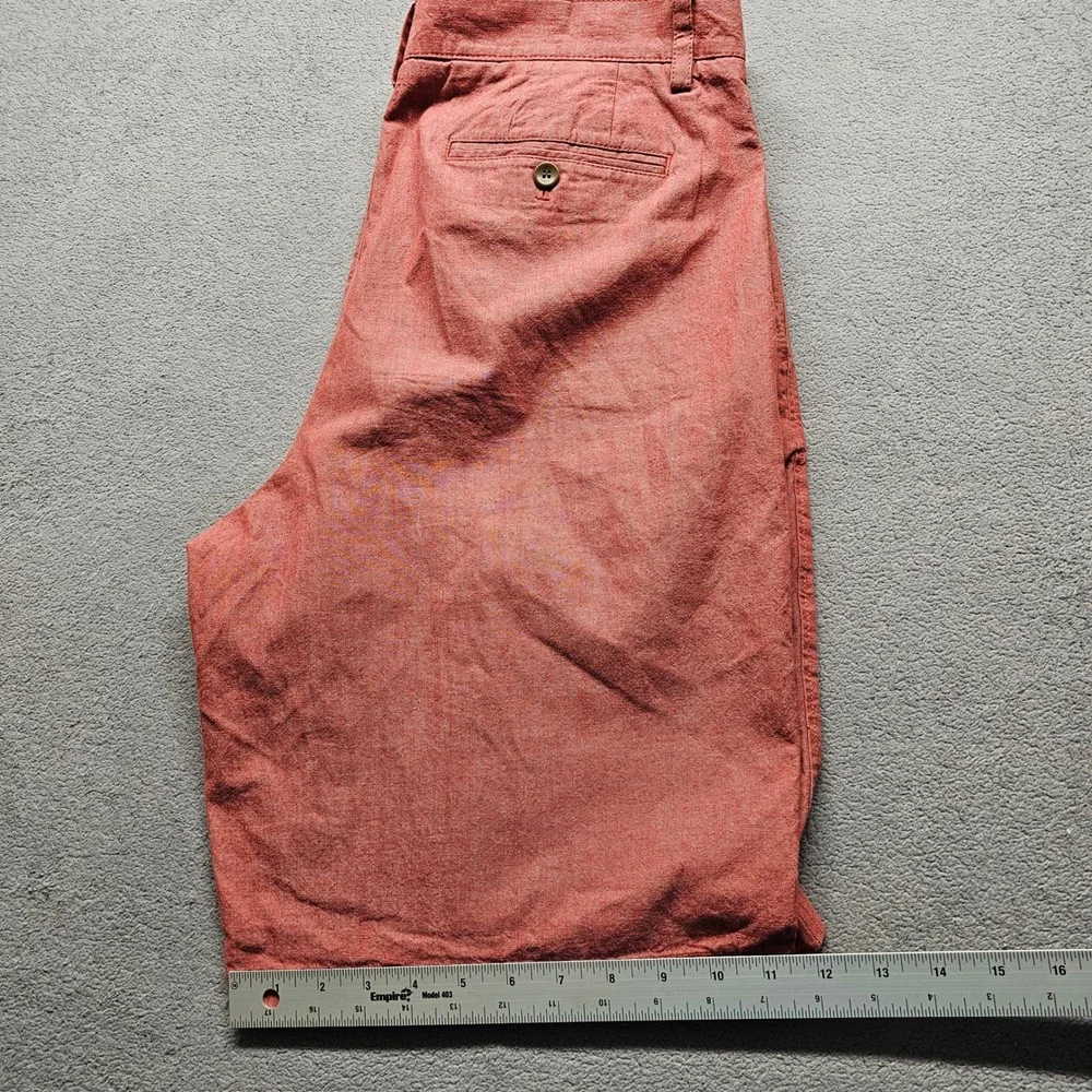 Banana Republic Chino Shorts Mens 36 Red Cotton Summer Casual 950998-01